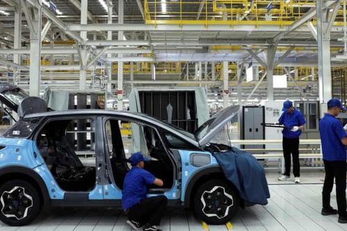 Thị phần xe điện toàn cầu của Trung Quốc tăng lên 76%