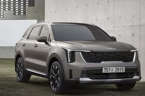 Kia lần đầu có xe bán chạy nhất năm tại Hàn Quốc