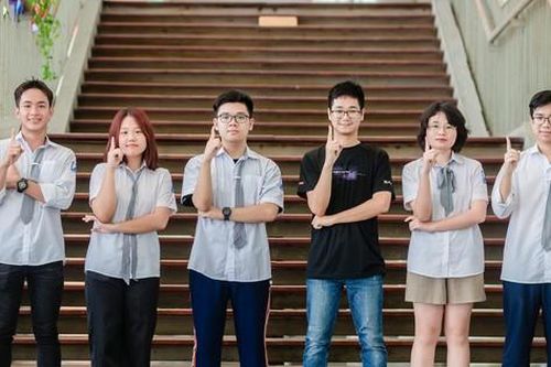 Cơ hội cho sinh viên Việt Nam nhận cố vấn từ Chủ tịch Microsoft