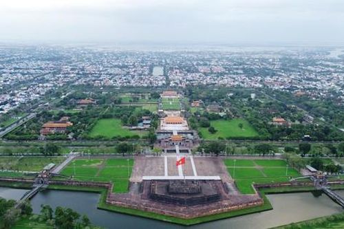Triển khai sắp xếp đơn vị hành chính cấp huyện, xã của thành phố Huế trực thuộc Trung ương