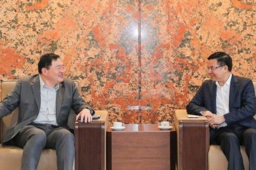 Chủ tịch HĐTV Petrovietnam Lê Mạnh Hùng tiếp và làm việc với lãnh đạo Tập đoàn SCG (Thái Lan)