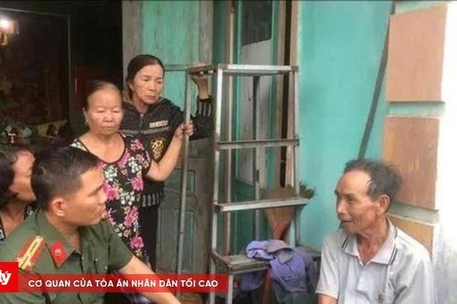 Quảng Nam tìm thấy cụ ông đi lạc trên núi sau 17 giờ tìm kiếm