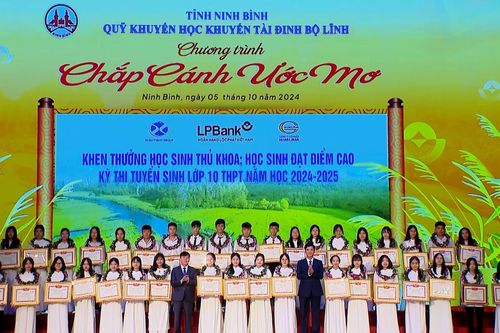 Quỹ Khuyến học, khuyến tài Đinh Bộ Lĩnh: Chắp cánh những ước mơ bay xa