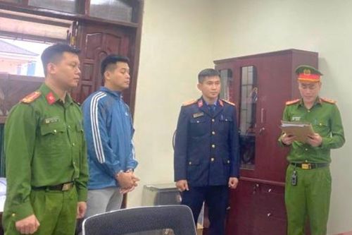 Phê chuẩn khởi tố giám đốc phòng giao dịch ngân hàng lừa đảo 10 tỉ đồng
