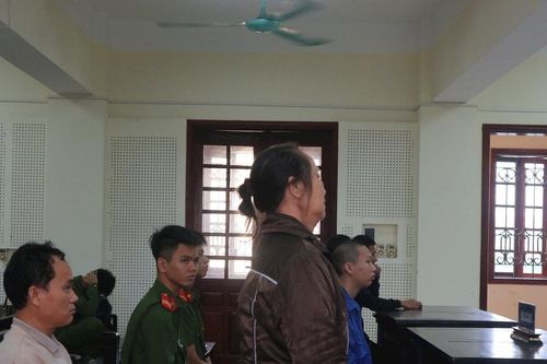 Nỗi đau của 2 người phụ nữ tại phiên tòa xử vụ án giết người