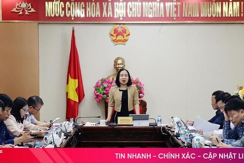 Hoàn chỉnh các báo cáo, tờ trình, dự thảo nghị quyết về lĩnh vực tài chính