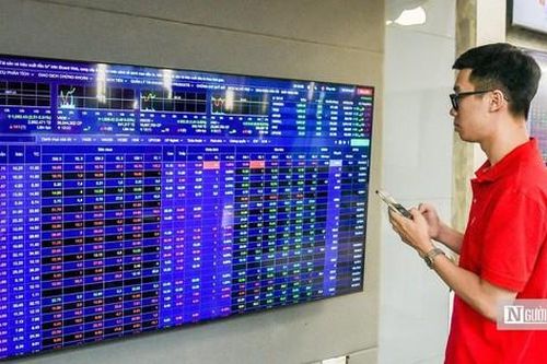 Khuyến nghị về hai cổ phiếu bất động sản KBC và HDG