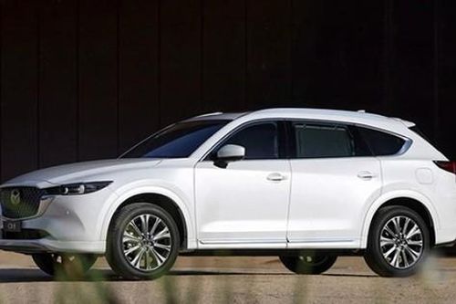 Mazda CX-8 2025 lặng lẽ ra mắt thị trường Việt Nam, giá tăng nhẹ