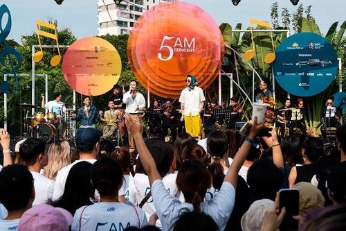 Đón bình minh Đà Lạt cùng dàn sao 'khủng' của 5AM Concert