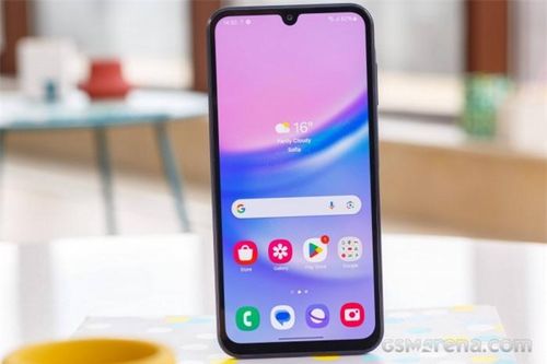 Galaxy A15 giữ vững ngôi vua bán chạy, chốt giá cực rẻ tháng 12, hơn Galaxy S24, hất cẳng iPhone 14