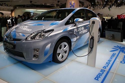 Vì sao xe plug-in hybrid chưa phổ biến tại Việt Nam?