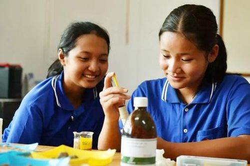 Thái Lan: Giúp trẻ nuôi dưỡng tình yêu khoa học qua nghiên cứu thực tế