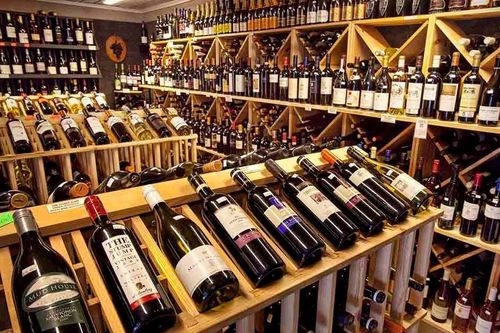'Đóng băng' hoạt động thời gian dài, 4 doanh nghiệp phân phối rượu bị Bộ Công Thương xử phạt
