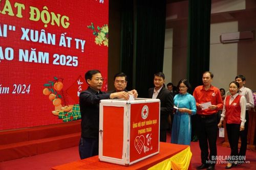 Phát động phong trào 'Tết Nhân ái' Xuân Ất Tỵ và ủng hộ Quỹ Nhân đạo năm 2025