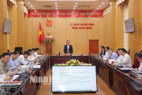 UBND tỉnh nghe báo cáo phương án đầu tư Dự án xây dựng nhà ở xã hội
