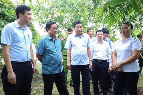 Bộ trưởng Lê Minh Hoan với bút danh Xích Lô đoạt giải báo chí toàn quốc về nông nghiệp