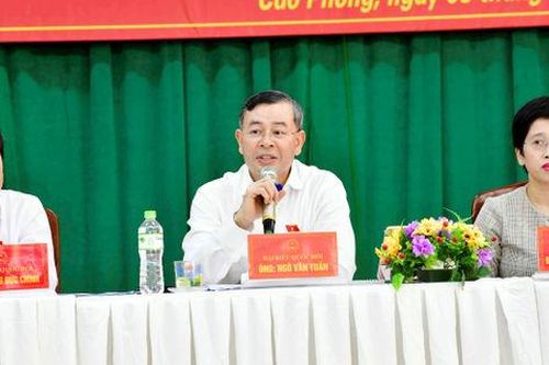 Một số hình ảnh Tổng Kiểm toán nhà nước tiếp xúc cử tri tại huyện vùng cao Hòa Bình