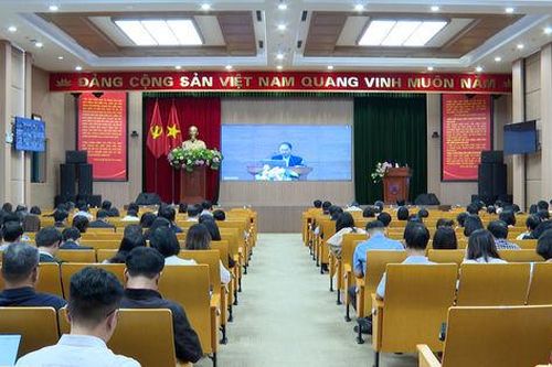 Tập huấn nghiệp vụ công tác tổ chức đại hội Đảng các cấp