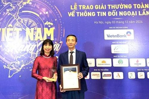 Sáng kiến Tủ sách tiếng Việt đoạt giải Nhì Giải thưởng toàn quốc về thông tin đối ngoại