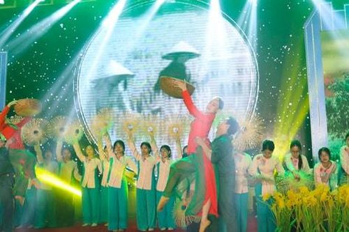 Ấn tượng về 'Hà Đông, miền khoa bảng, đất địa linh, vươn mình khởi sắc'