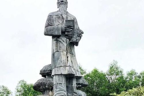 Hải Thượng Lãn Ông Lê Hữu Trác - Một nhân cách sáng ngời trong lịch sử y học Việt Nam