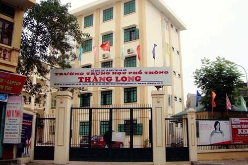 Ban phụ huynh lớp đề xuất đóng 800K/bạn để tổ chức văn nghệ trường
