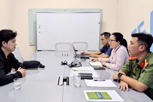 TikToker Nờ Ô Nô bị phạt 30 triệu vì so sánh Lê Tuấn Khang với lãnh tụ