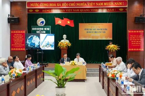 Tiếp tục phát triển nền văn học, nghệ thuật Đà Nẵng trong bối cảnh mới