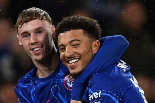 Chelsea vùi dập Southampton, bước vào cuộc đua vô địch