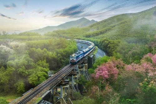 Du lịch tàu hỏa xuyên Việt sẽ là sản phẩm quan trọng của Khánh Hòa trong năm 2025