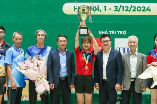 Nơi gắn kết những người làm báo đam mê trái bóng nhỏ