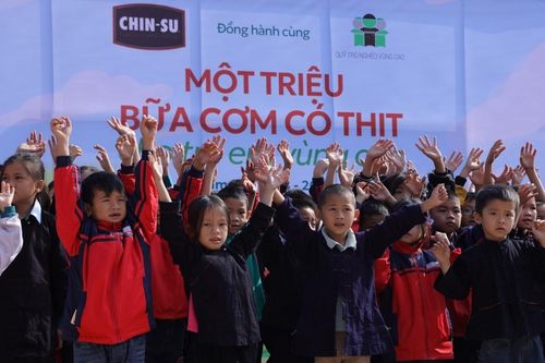 Chin-su phát động chiến dịch 'Một triệu bữa cơm có thịt' năm thứ 2