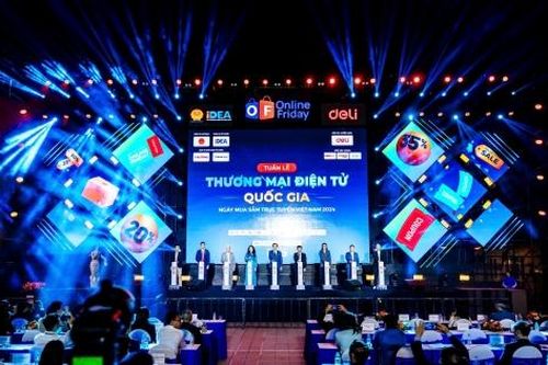 Online Friday 2024 thu hút hơn 900 phiên livestream bán hàng và 1,8 tỷ lượt xem