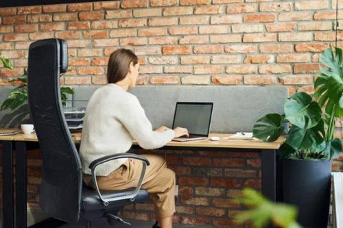 Đừng ngồi quá 10 giờ mỗi ngày nếu bạn muốn tránh nguy cơ mắc bệnh tim