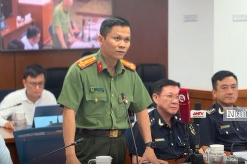 CSGT Tp.HCM xử lý hơn 54.000 ô tô dừng đỗ không đúng quy định