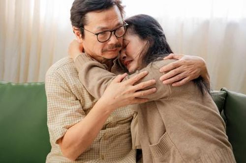 Nam diễn viên tên tuổi đau đớn chứng kiến cả 3 người thân qua đời cùng một ngày