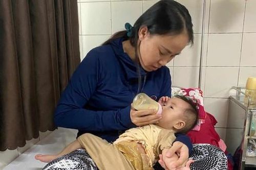 Khẩn cầu của người phụ nữ từng chăm chồng liệt nửa người và con bị dị tật