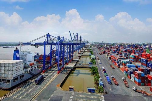Chuyển đổi cảng xanh hướng đến phát triển bền vững