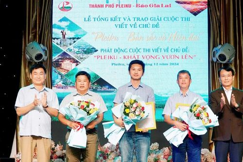 Cuộc thi viết về chủ đề 'Thành phố Pleiku: Bản sắc và hiện đại': Trao giải cho 17 tác phẩm xuất sắc