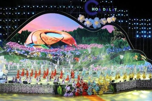 CHÀO MỪNG FESTIVAL HOA ÐÀ LẠT LẦN THỨ X - NĂM 2024: 20 năm nhìn lại những mùa hội hoa