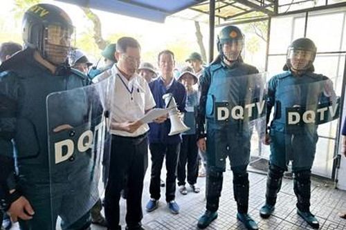 Cưỡng chế di dời 7 chủ sở hữu sử dụng nhà tại khu chung cư Đống Đa