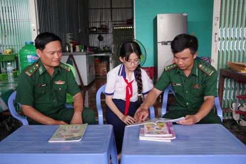 Đồn Biên phòng Khánh Hội thực hiện tốt công tác an sinh xã hội