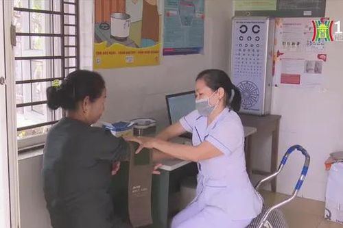 Chăm sóc sức khỏe cho người cao tuổi