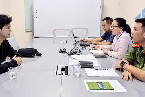 TikToker bị phạt vì so sánh Lê Tuấn Khang với lãnh tụ