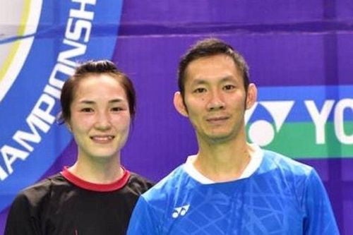 Vợ chồng tay vợt Nguyễn Tiến Minh xuất sắc lọt tứ kết giải cầu lông quốc tế Thái Lan
