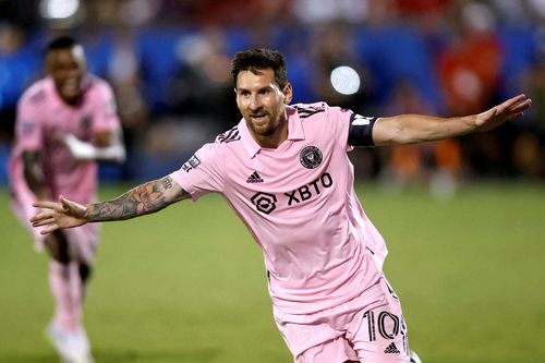 Messi cùng đồng đội gặp may ở FIFA Club World Cup