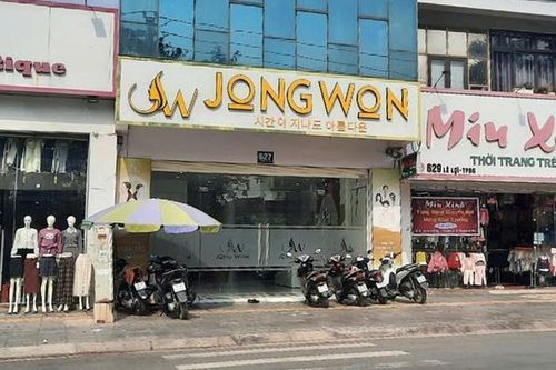 Xử phạt gần 140 triệu đồng cơ sở làm đẹp vi phạm trong lĩnh vực y tế