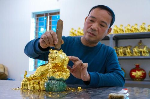 Làng nghề dát vàng Kiêu Kỵ hồi sinh