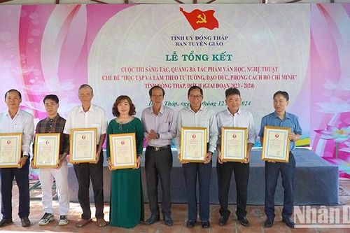 Đồng Tháp: 77 tác phẩm đoạt giải cuộc thi sáng tác, quảng bá tác phẩm học và làm theo gương Bác