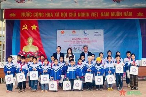 Quỹ Bảo trợ trẻ em Việt Nam hỗ trợ trẻ em có hoàn cảnh khó khăn huyện Hòa An, tỉnh Cao Bằng